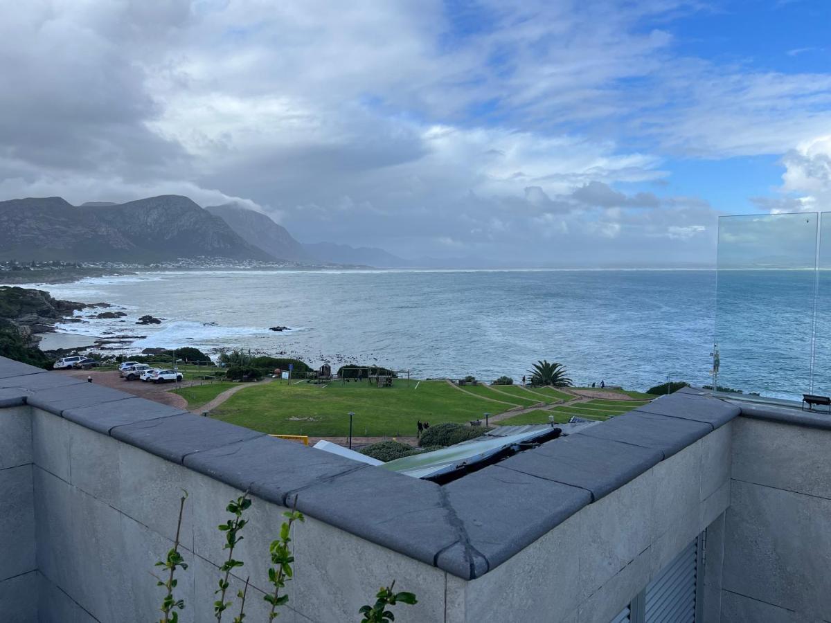Waterfront Studio Apartment No 5 Hermanus Buitenkant foto